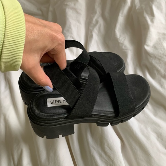 Steve Madden Black Platform Sandals - Picture 3 of 3